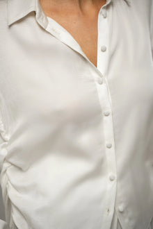 LORA WHITE